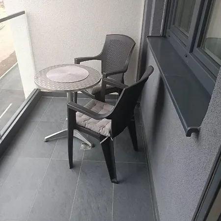 Vista Apartment